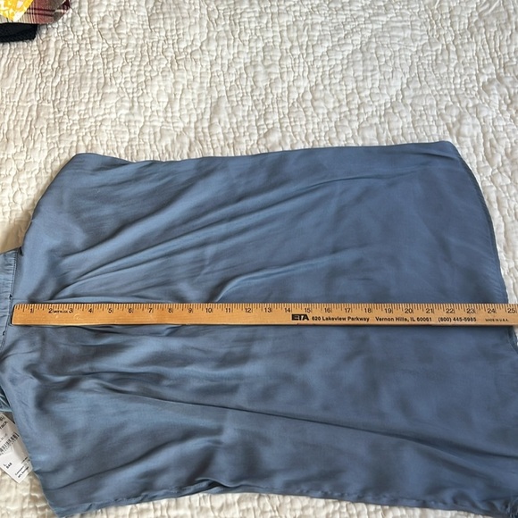 Tahari Steel Blue Sleeveless Blouse NWT - Picture 9 of 10
